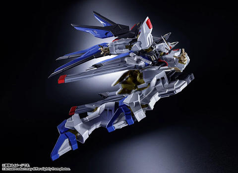 ABSOLUTE ACT ストライクフリーダムガンダム」8月27日より予約開始