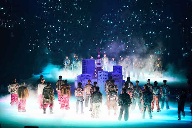 Jr.EXILE総勢4組38名出演のアクティング・ライヴ〈BATTLE OF TOKYO