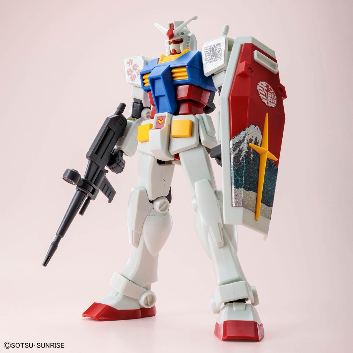ガンダム＞EG ガンダム 浮世絵パッケージ、和柄のガンプラ タッチ