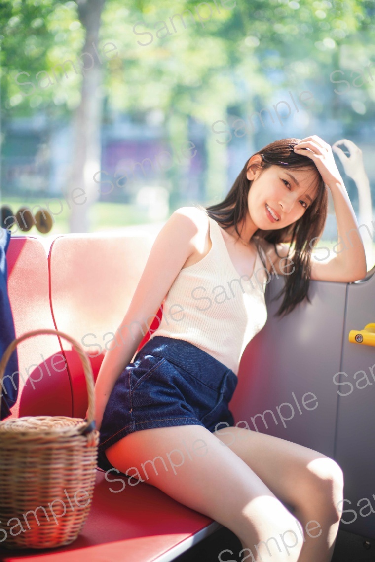 日向坂46金村美玖＞ラグジュアリーな浴室で“大人みく”に 写真集「機微