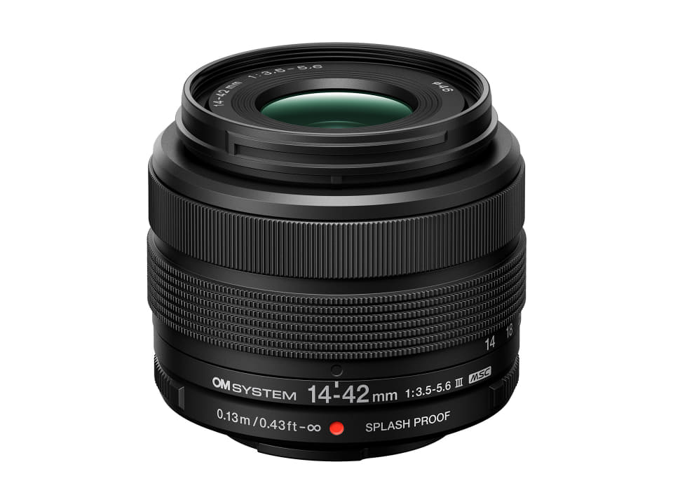 OM SYSTEMの軽量ズーム「M.ZUIKO DIGITAL 14-42mm」がIII型に