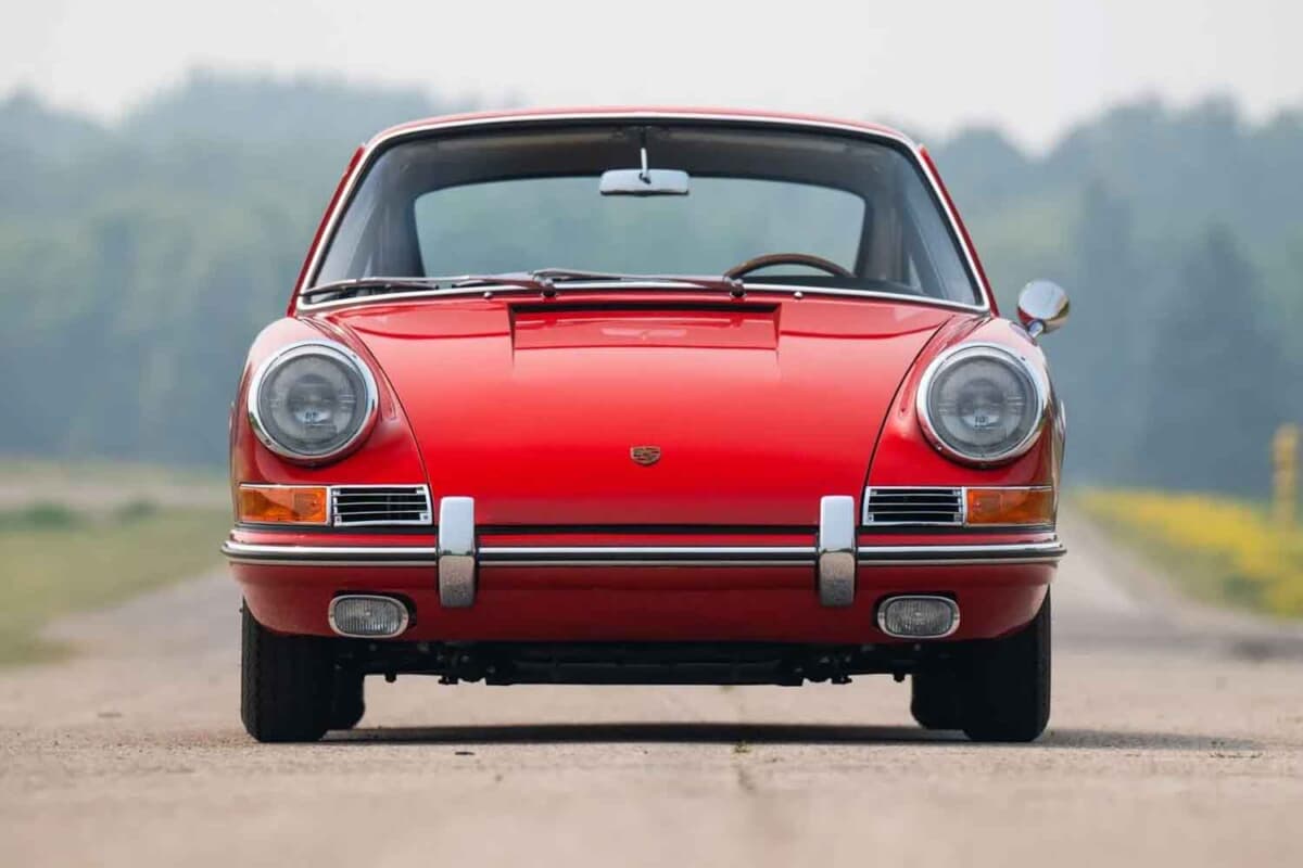 最初期1000台に含まれる1965年式モデル！ 約2604万円で落札された