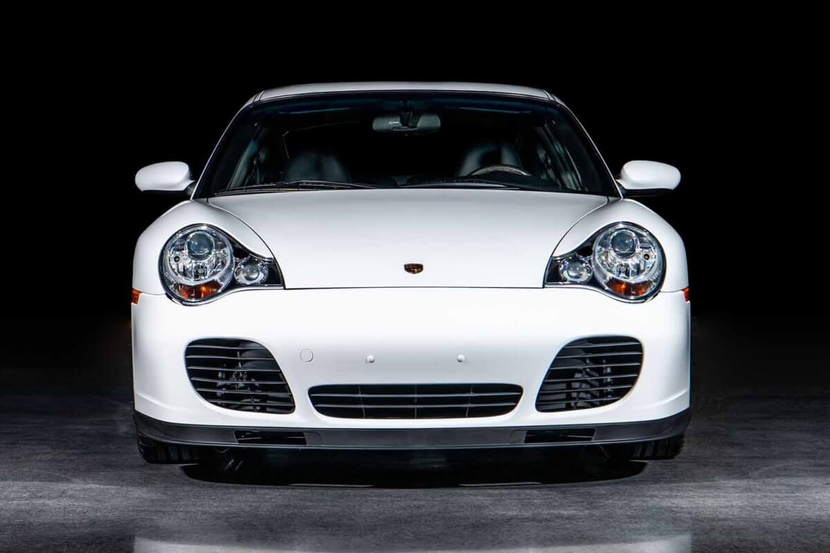 GT2タービンを積む特別な996型ポルシェ「911ターボ X50」が落札予想を