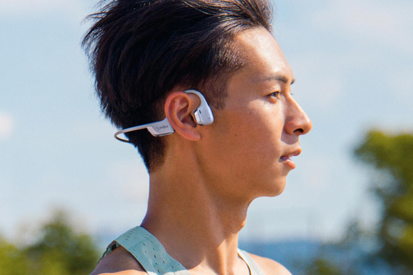 Shokz、イヤーフック型の開放型イヤホン「OpenFit Air 2」と骨伝導