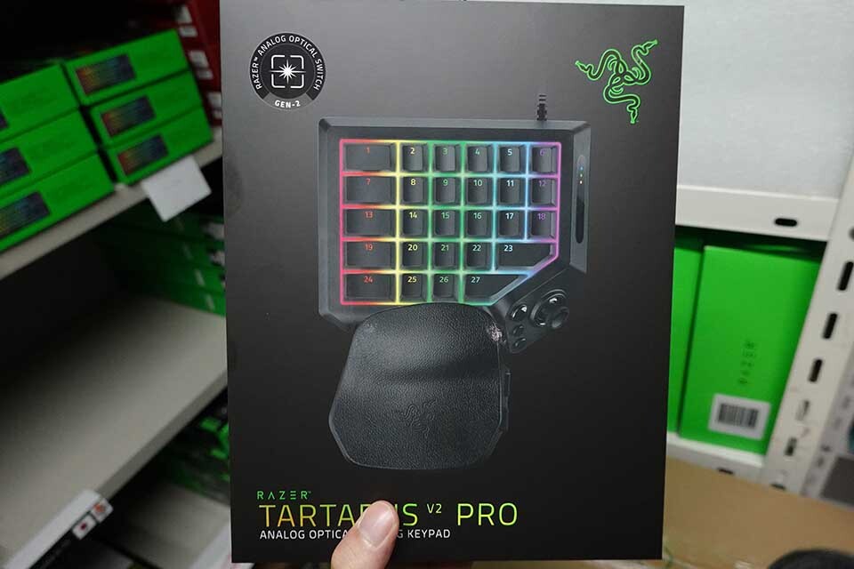 MMO/FPS向けゲーミングキーパッド「Razer Tartarus V2 Pro」が登場
