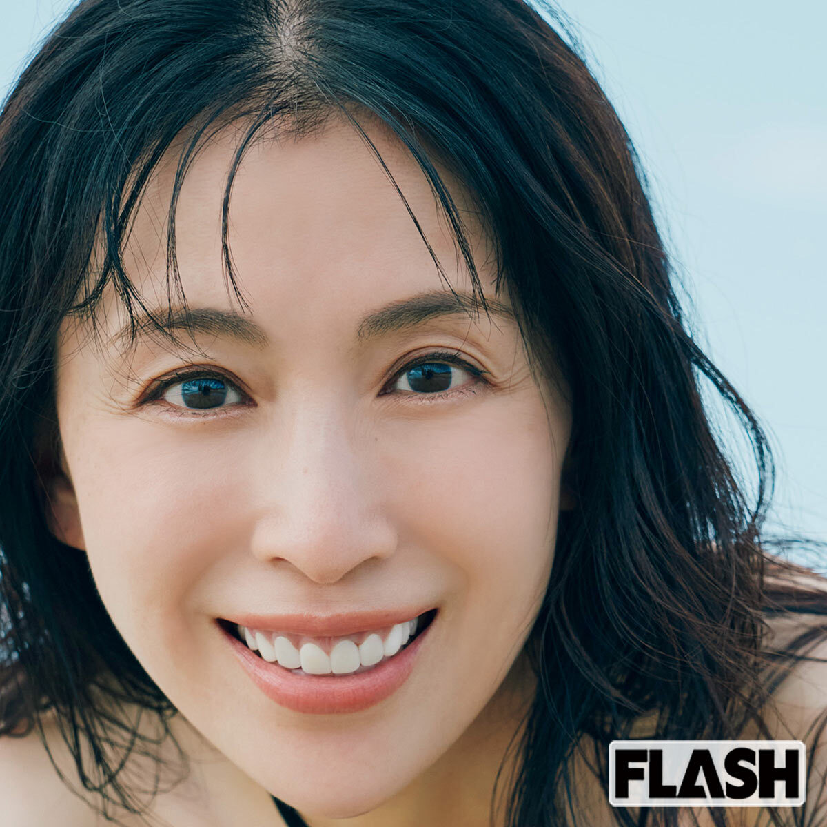 雛形あきこ、22年ぶりに魅せた「しなやかなさと自然体」（SmartFLASH