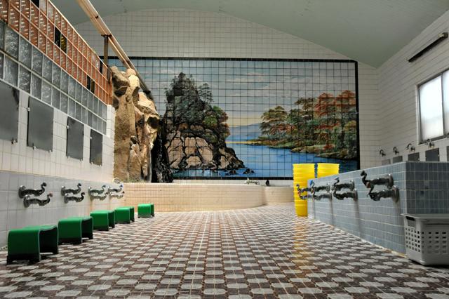 銭湯、半世紀で8割消えた　日本一の銭湯県から見えた風呂文化の変容（朝日新聞） - Yahoo!ニュース