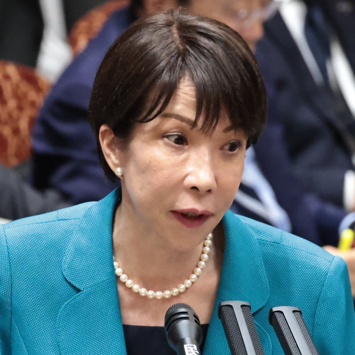 「出す意味がわからない」映像のプロも苦笑…高市首相NY到着時の“エアお手振り”写真に猛ツッコミ…広報予算72億円要求も厳しい視線（女性自身） - Yahoo!ニュース