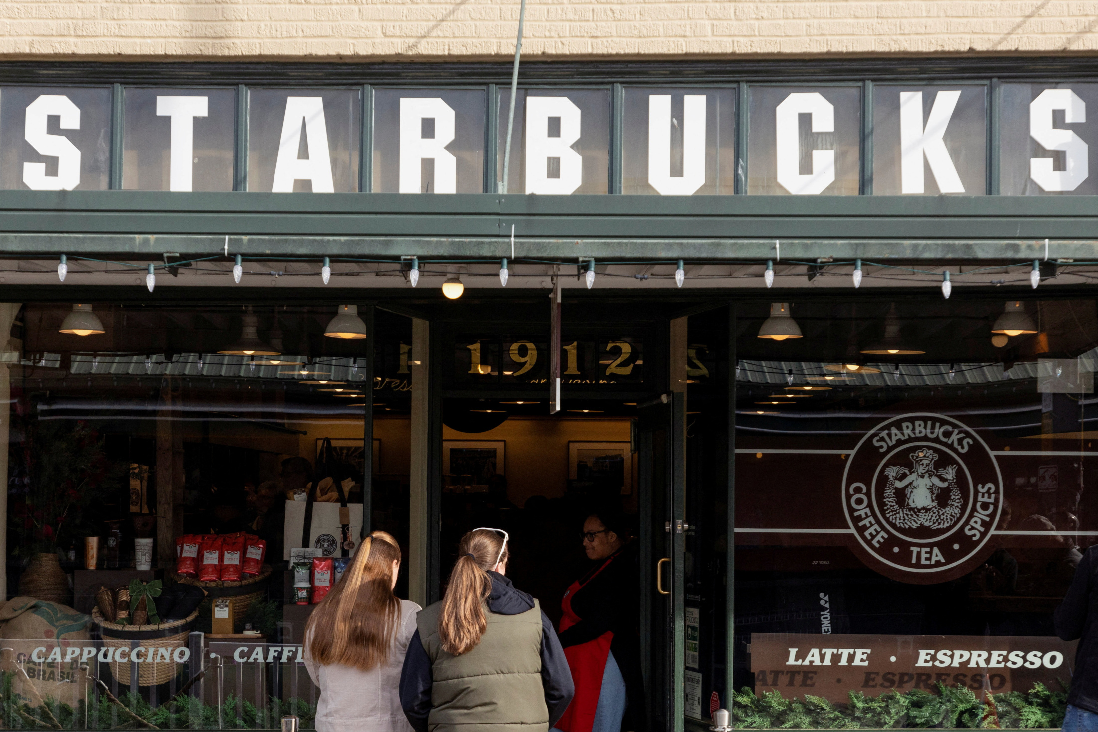 スターバックス、北米で250店閉鎖へ　事業強化策の一環（ロイター） - Yahoo!ニュース