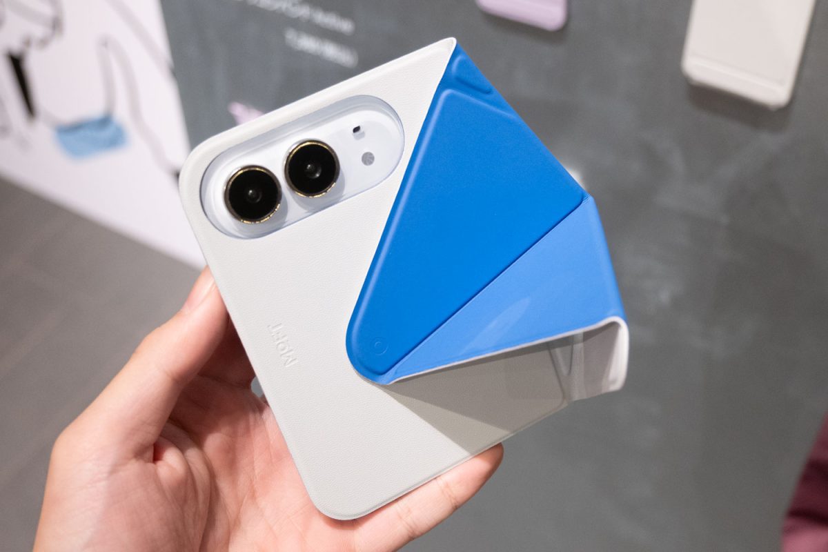 MOFT、変形するiPhone Duo用カバー発表。専用ウォレットスタンドも開発