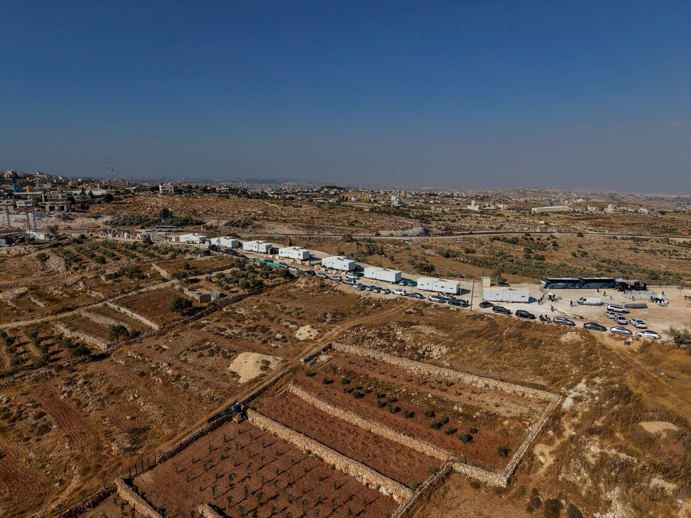 イスラエル、オランダ外交官の特権剥奪 入植地製品の禁輸に対抗