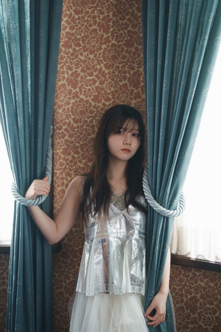 乃木坂46伊藤理々杏＞大人びた表情にドキッ！ ツインテールでキュート