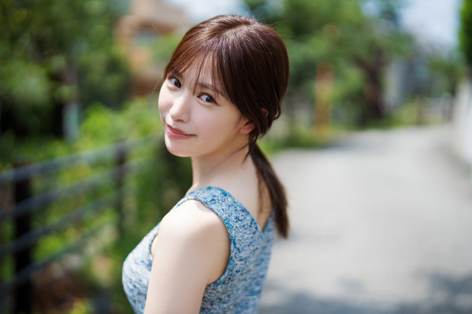 芸能活動本格復帰の元HKT48メンバー・運上弘菜、圧倒的透明感に大人の