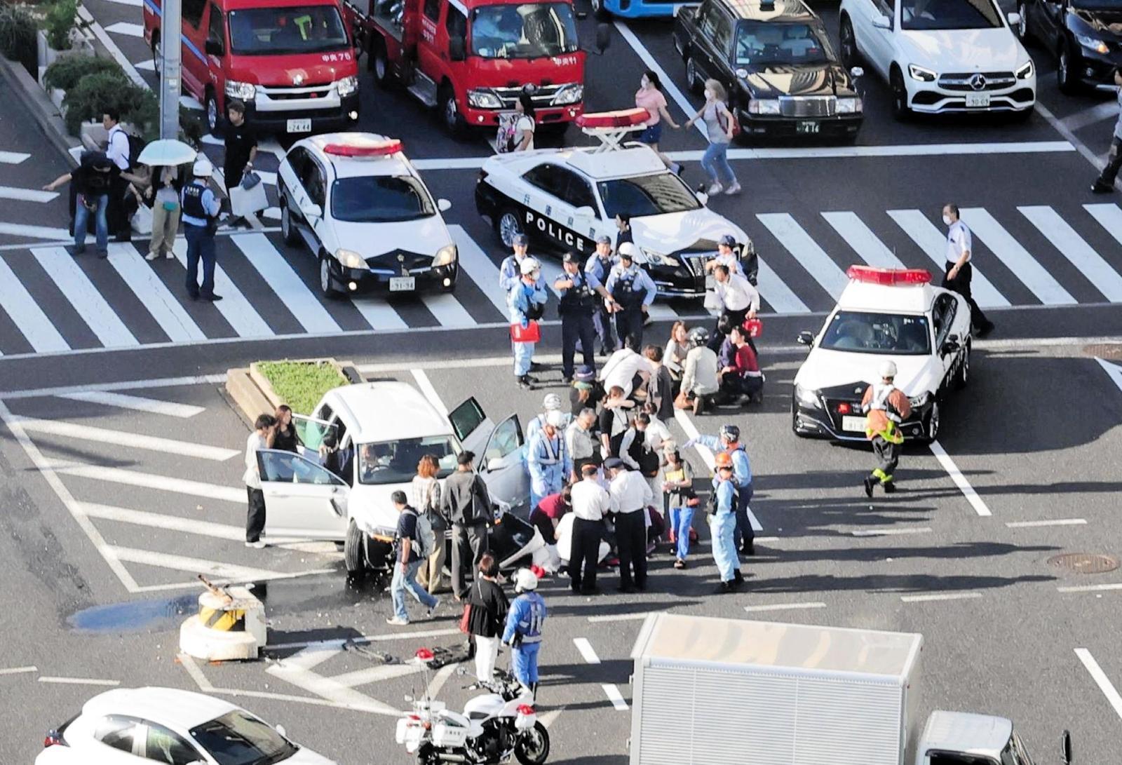 三宮・暴走死傷　運転男性、体調急変か　同乗者「体が震え、急発進」（神戸新聞NEXT） - Yahoo!ニュース