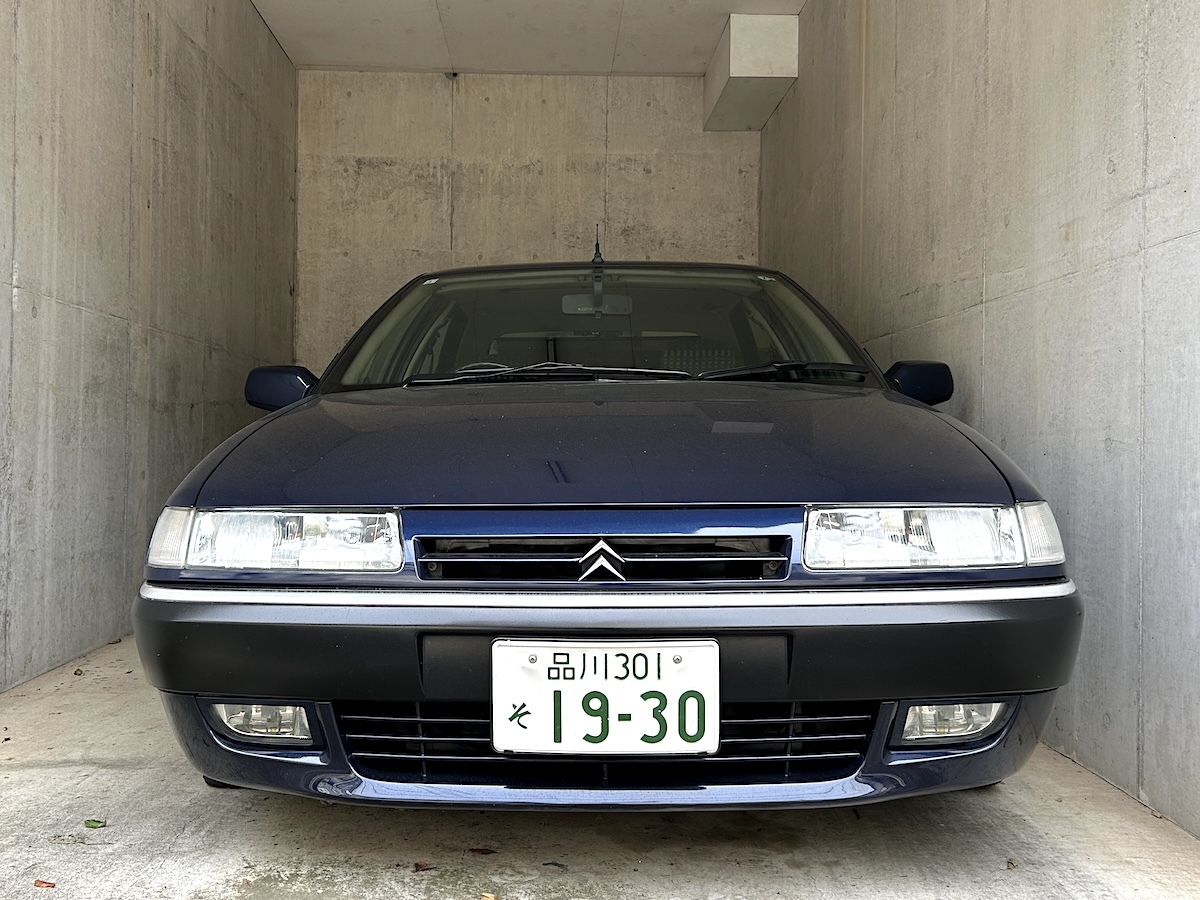 原因はいたずらか？ それともホイールの劣化か？ 30年前の未交換部品に