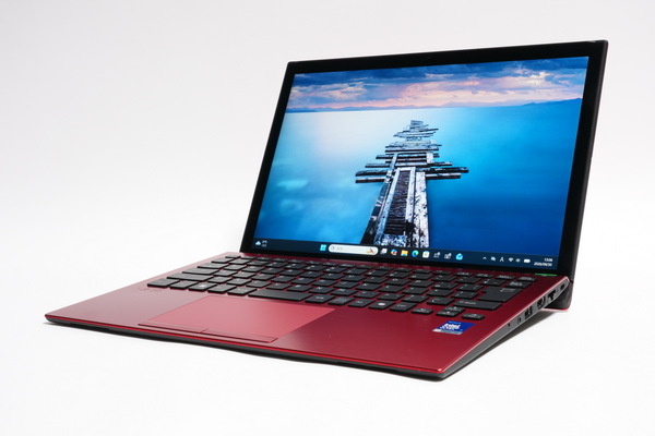画面フリップ型モバイルノートPC「VAIO T」実機レビュー＝キーボード