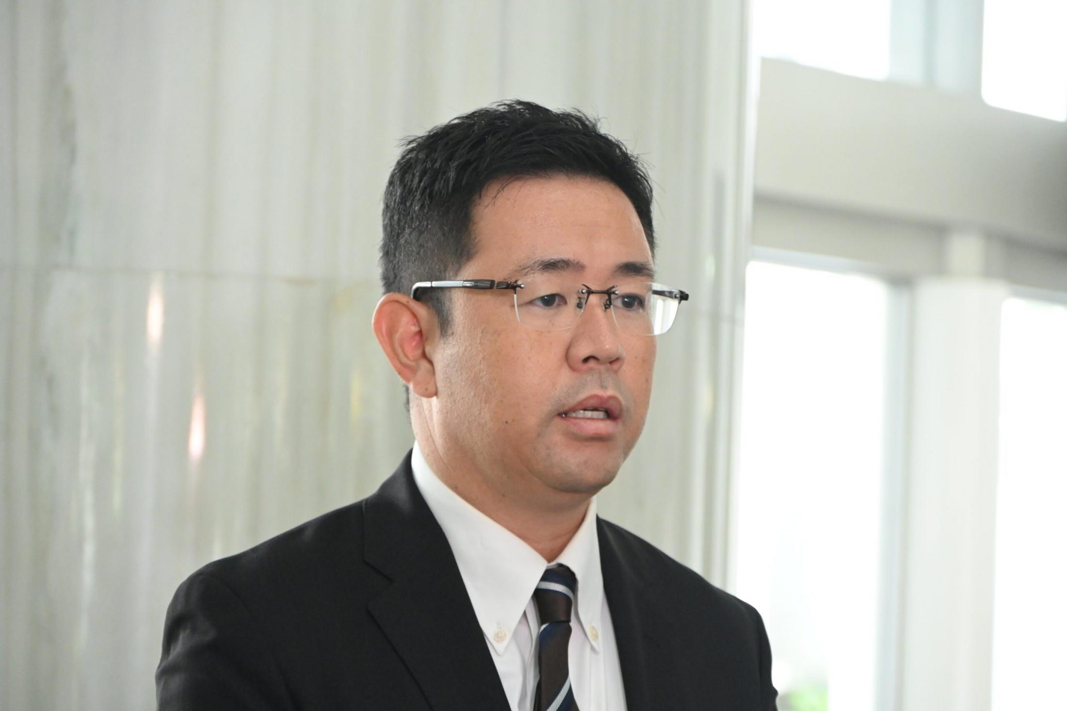 那覇ホテル強盗殺人で米兵逮捕　古謝知事が今週上京へ 　政府に直接抗議方針「看過できない事態」　（琉球新報） - Yahoo!ニュース