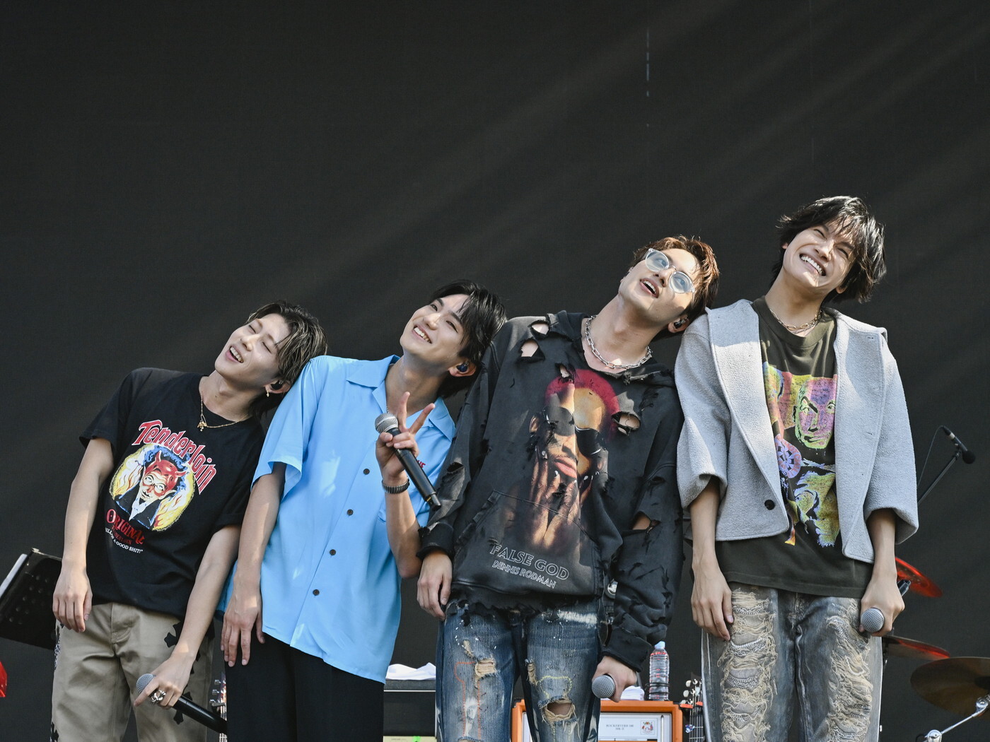ライブレポート】Aぇ! group初の海外フェスで“らしさ”全開の