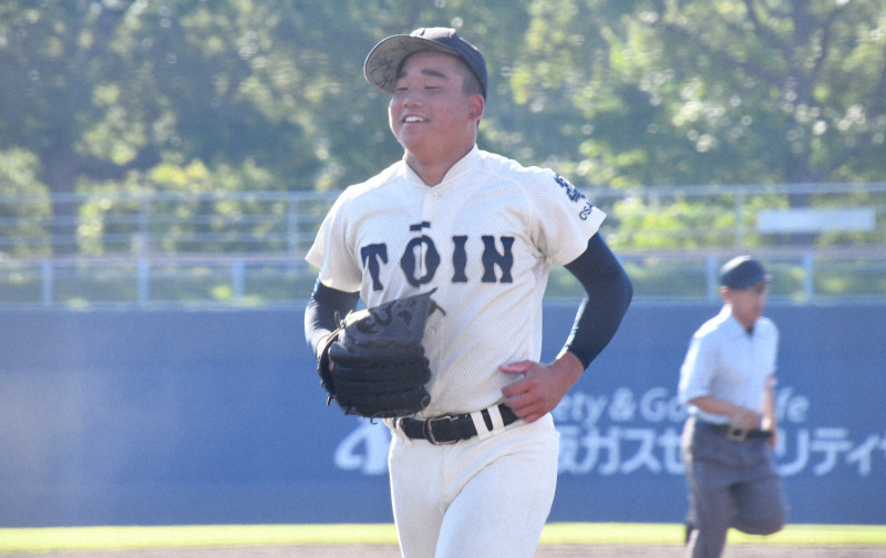 背番号11が完封 優勝の大阪桐蔭監督「代わるかと聞いたら…」（毎日新聞