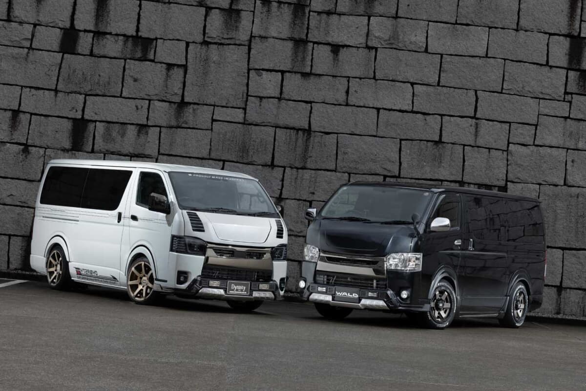 激レア　新品　ハイエース　エアロ アゲ系エアロなのにあえて1インチ下げる！ トヨタ「ハイエース」で