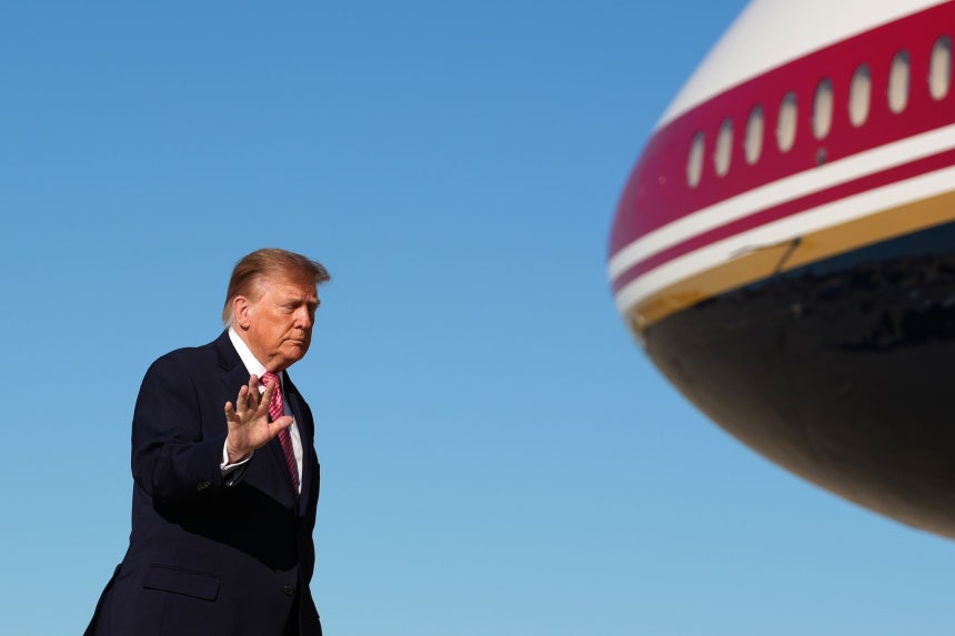 トランプ大統領、来月中国で金正恩委員長との会談の可能性に「分から