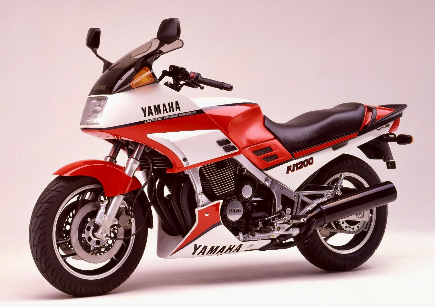 YAMAHA XJR1200 低走行 21000キロ 売り切り 評価0はNG 連絡取れるかた