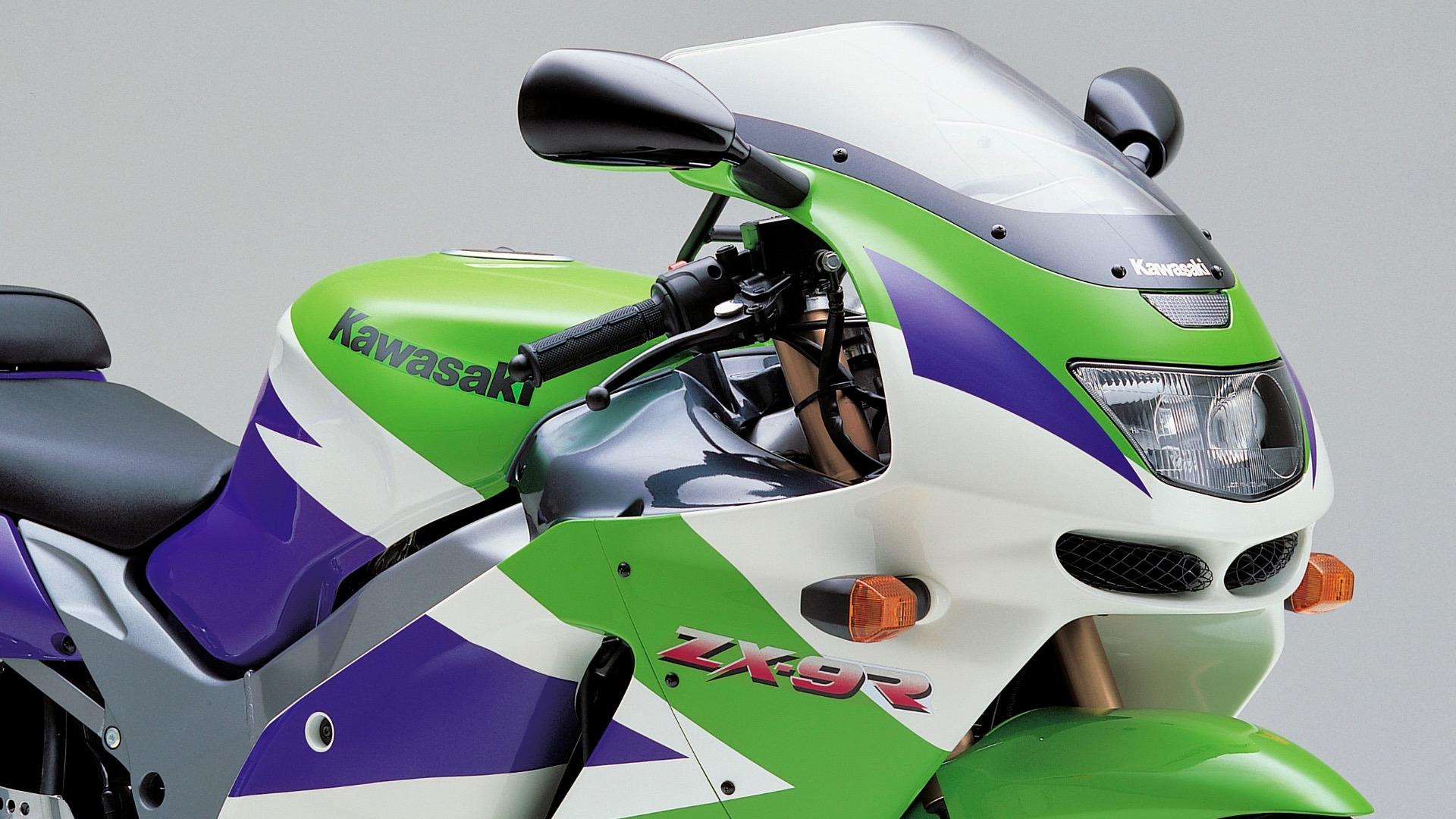 【しろページ】 KAWASAKI カワサキ Ninja ZX-9R バイク 部品取り ジャンク 書類なし