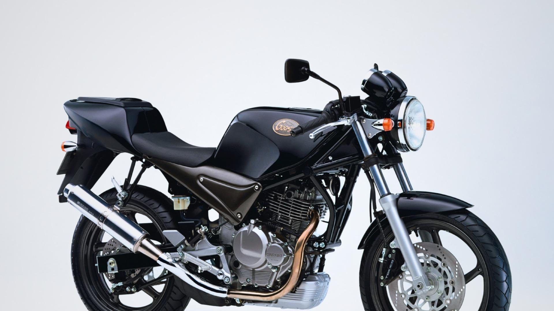 オートバイのあれこれ】これぞ「2スト屋」ヤマハの傑作。RZ250（Rotti