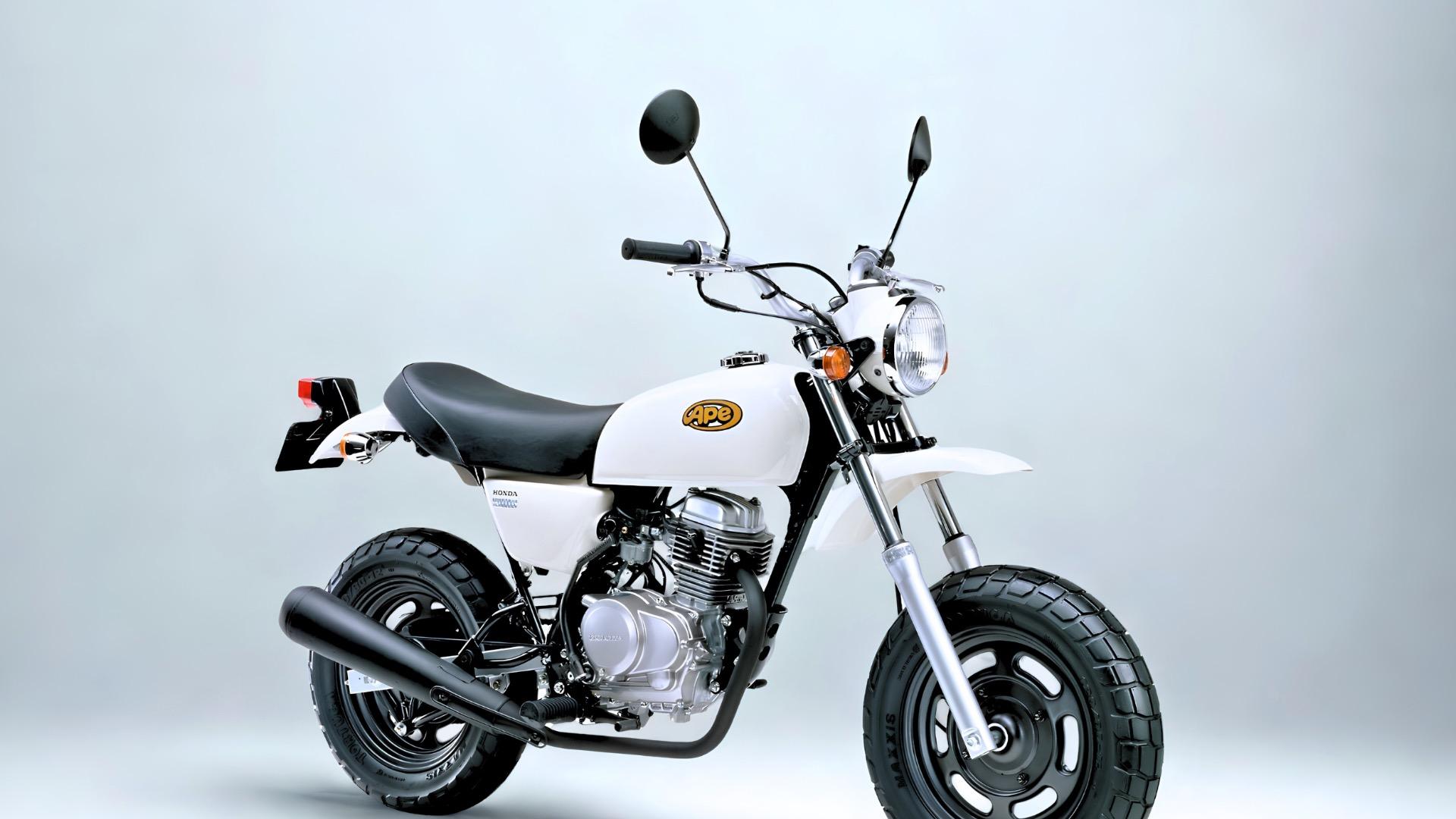 オートバイのあれこれ『三代目マジック9・ZX-9R』（Rotti