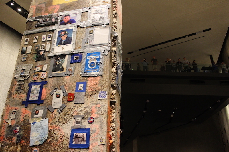 グラウンドゼロに建てられた博物館「The 9/11 Memorial Museum」。  Photo: Kasumi Abe