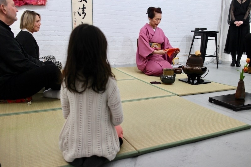 茶会を催したのは、表千家流の北澤恵子さん。(c) Kasumi Abe