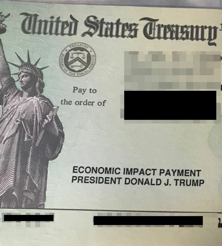 トランプ前大統領が置き土産として国民に送った、今月支給されたばかりの給付小切手（イメージ写真）。(c) Kasumi Abe
