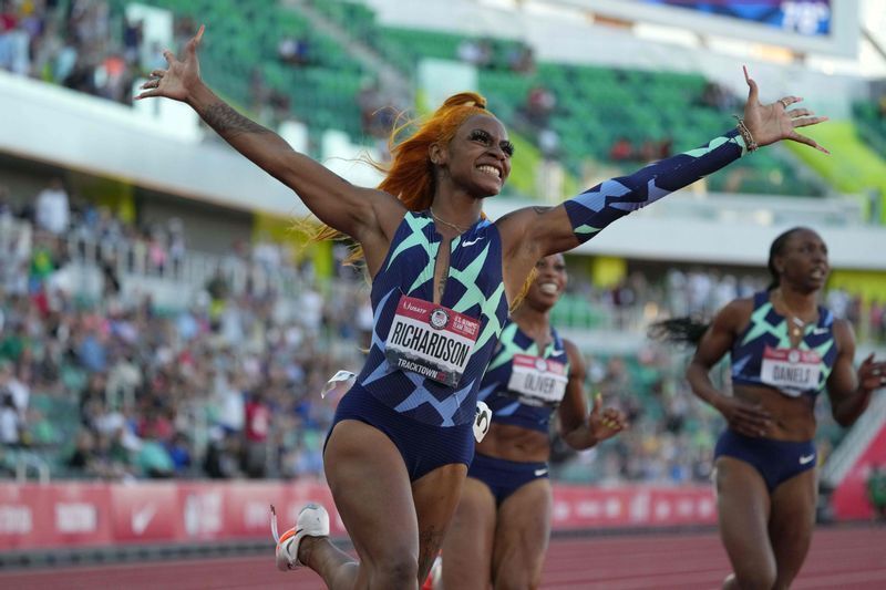 メダルが期待されたリチャードソン選手（６月の東京五輪選考会で）。この後、1ヵ月の資格停止処分を受け五輪出場ができなくなった。