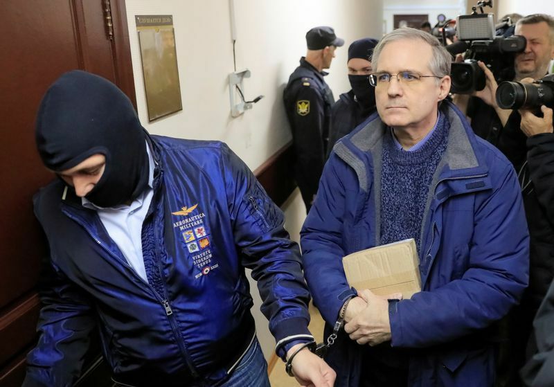 ロシアにスパイ容疑で起訴された元米海兵隊のポール・ウィラン氏。2019年10月、モスクワの裁判所で。