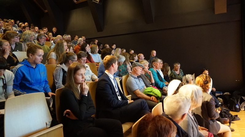 ベルゲン講演会に訪れた市民　Photo:Thea K Mjelstad