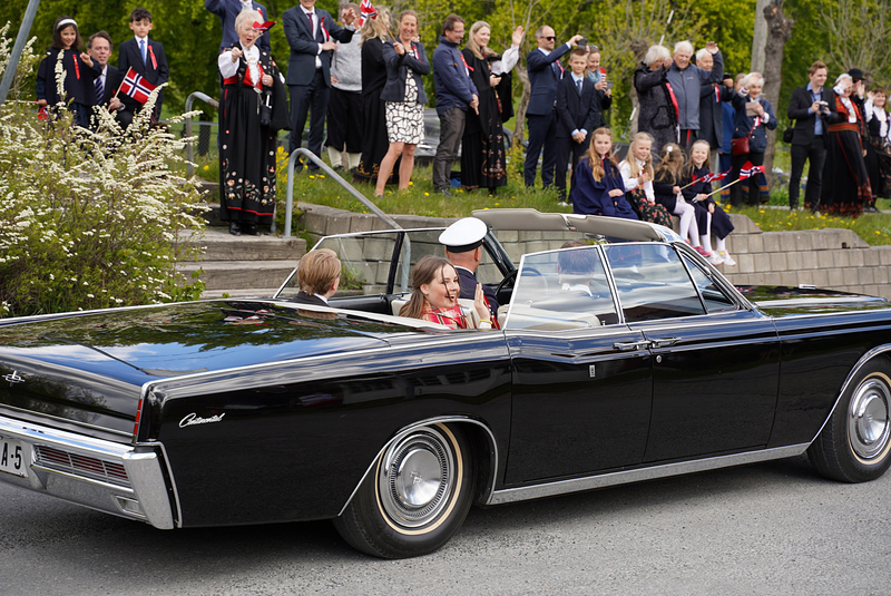 王位継承順位第2位のイングリッド・アレクサンドラ王女と、王位継承順位第3位のスヴェレ・マグヌス王子　撮影：ノルウェー王室　Photo: Sara Svanemyr, Det kongelige hoff