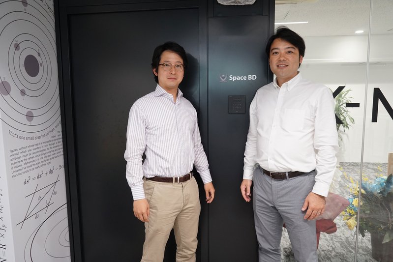Space BD社 金澤誠事業開発部長(左)と永崎将利社長(右) 撮影:秋山文野