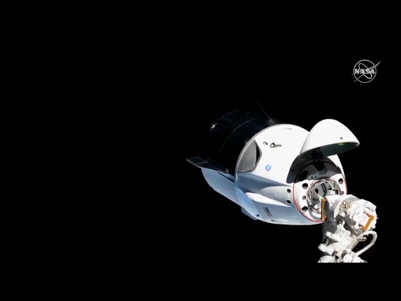 3月に無人飛行試験を成功させたスペースXのクルードラゴン宇宙船。出典：NASA TV