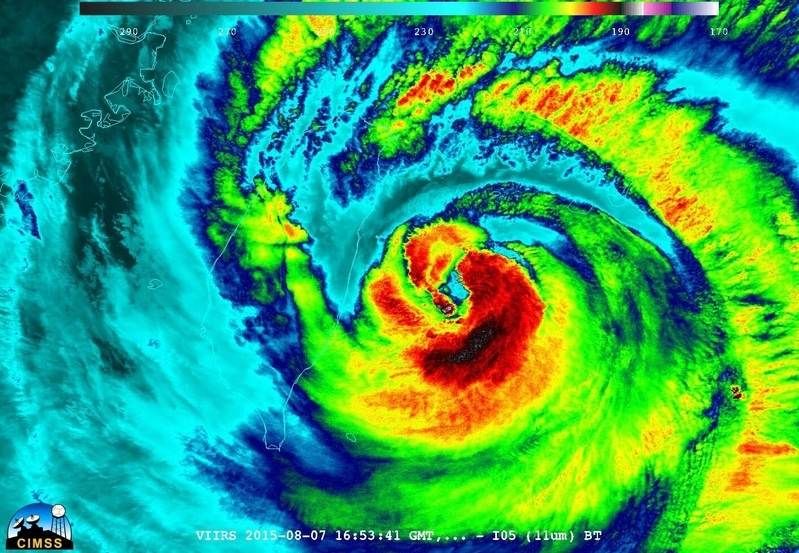スオミNPP衛星が捉えた赤外線による台風の熱の分布。CREDIT: UWM/CIMSS/SSEC, William Straka III