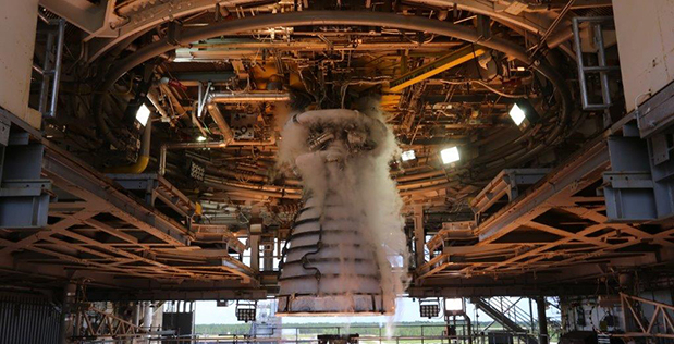 AR-22エンジン試験の様子。Credit: DARPA