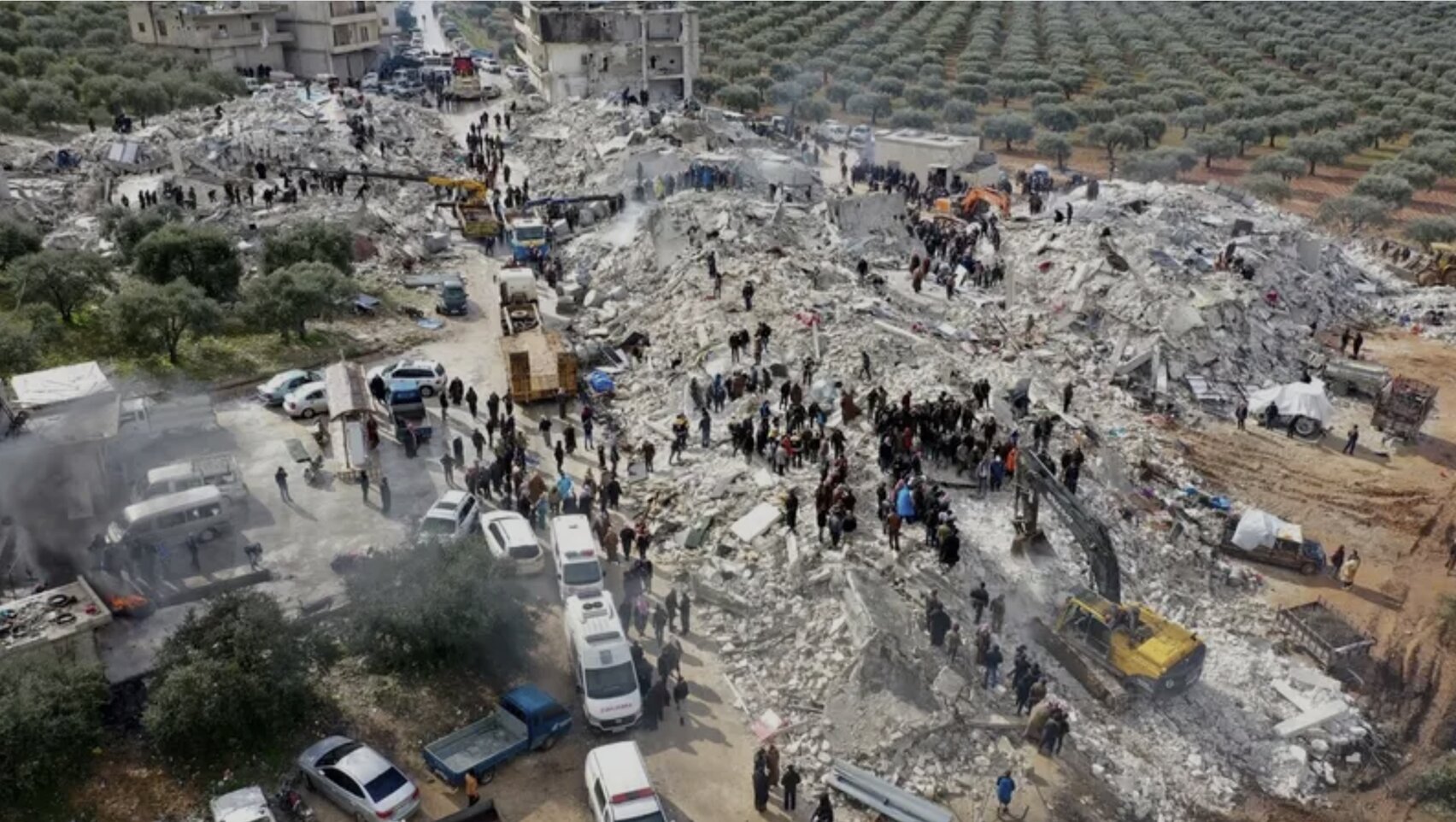 被災したジンディールス町（Alarabiya.net、2023年2月7日）