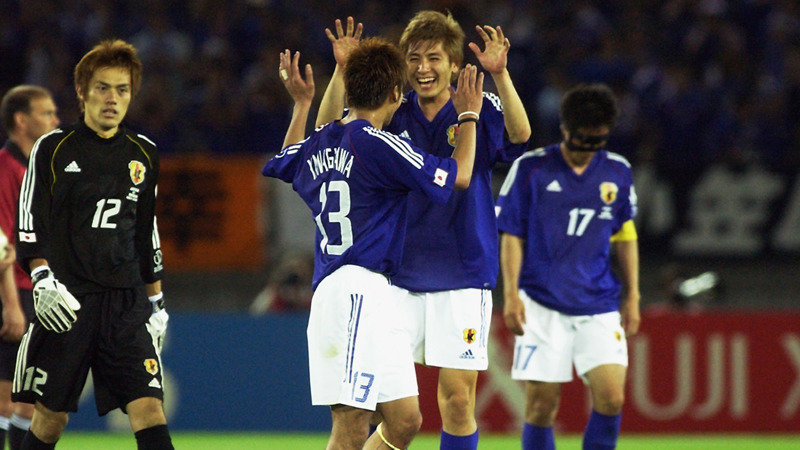 日本サッカーの一時代を築いた柳沢敦と中田浩二の引退 お疲れ様だけではだめ セルジオ越後の慰労の言葉 浅野祐介 個人 Yahoo ニュース