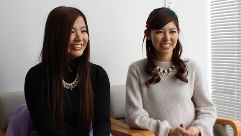 『ユルネバ』に出演したアイドリング!!!の倉田瑠夏さん（左）と橘ゆりかさん（右）
