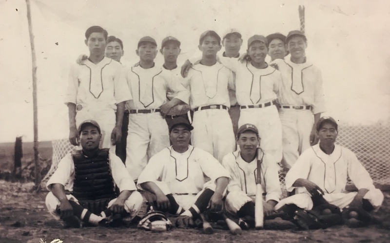 ペンチアード青年会野球部（1941/昭和16年）写真提供:NPO関西ブラジル人コミュニティ