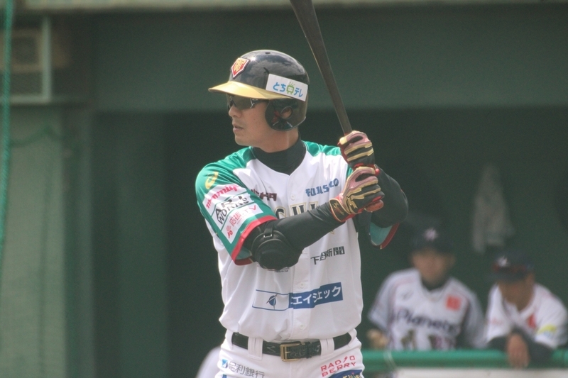 ロッテなどで活躍した西岡剛は昨シーズンも栃木でプレーした