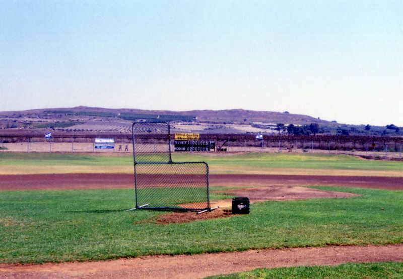 イスラエル最初の野球場と言われているゲゼル・フィールド（筆者撮影）
