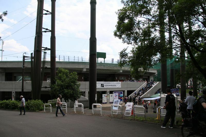 埼玉県民の憩いの場、航空記念公園の野球場