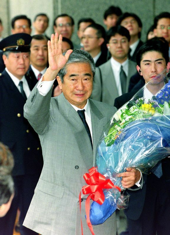 日本維新の会を全国政党にしたのも、猪瀬氏を都知事に就任させたのも、石原慎太郎氏だった