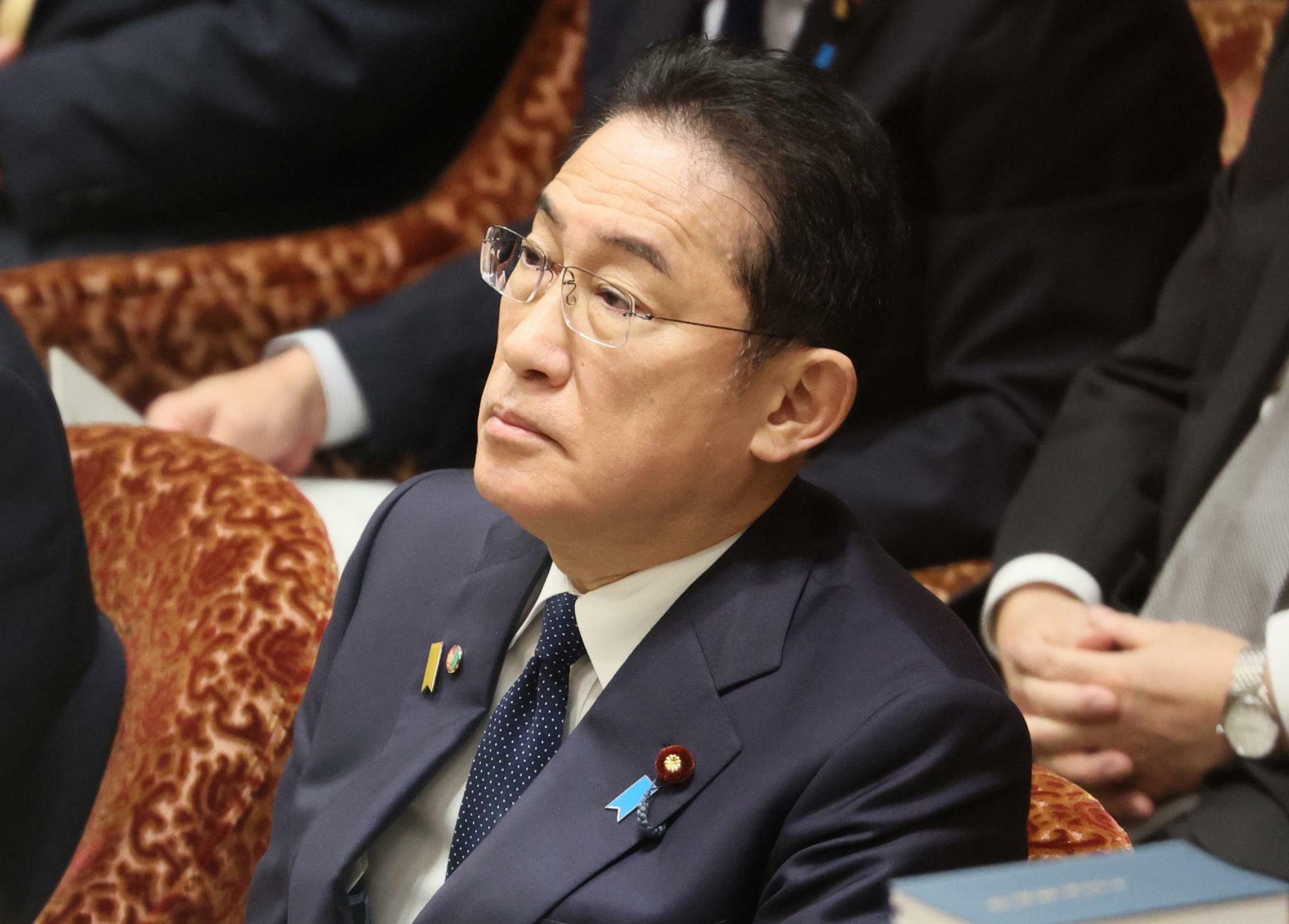 衆議院予算委員会に出席する岸田首相