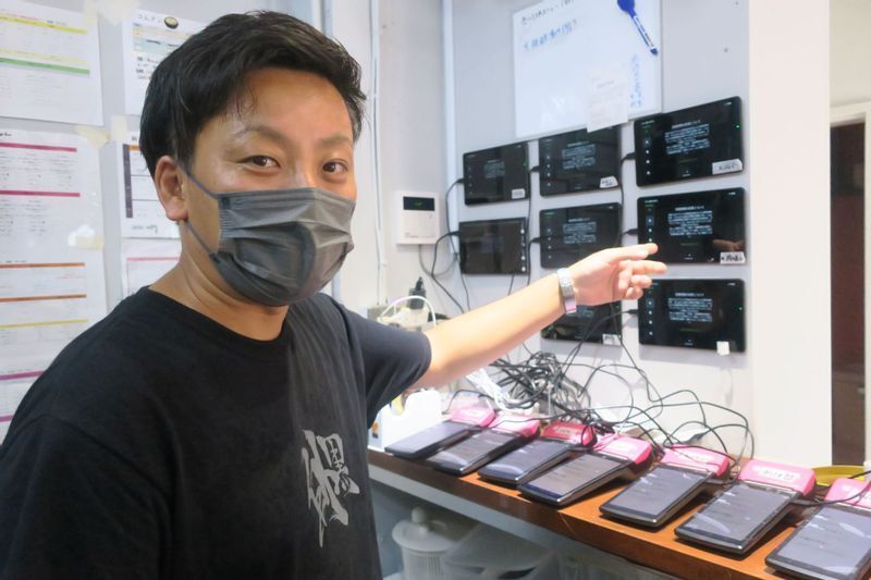 GRC代表の鈴木氏は、金融機関、飲食店接門コンサルティング、建築ITで実績を積み、幅広い人脈や知見を持つ(筆者撮影)